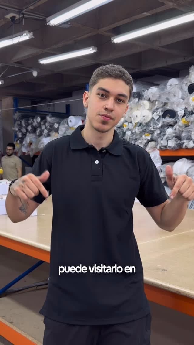 Presentador en las instalaciones de Before